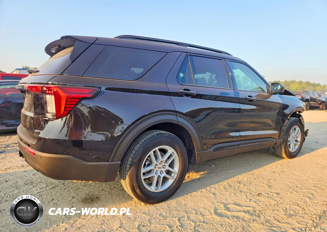 2026 Ford Explorer Active VIN:1FMUK8DH2TGB71804 - 3