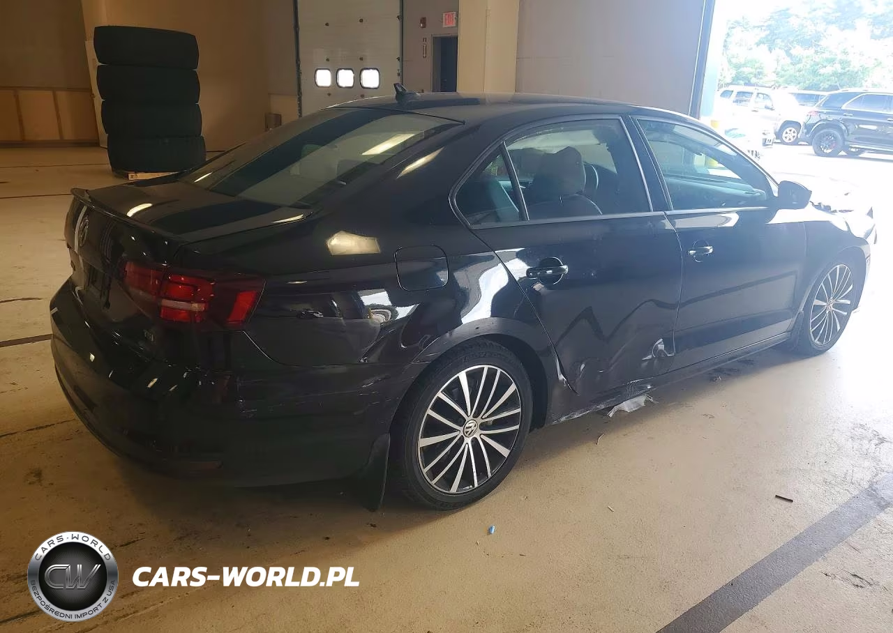 2016 Volkswagen Jetta Sport VIN:3VWD17AJ3GM406647 - 3