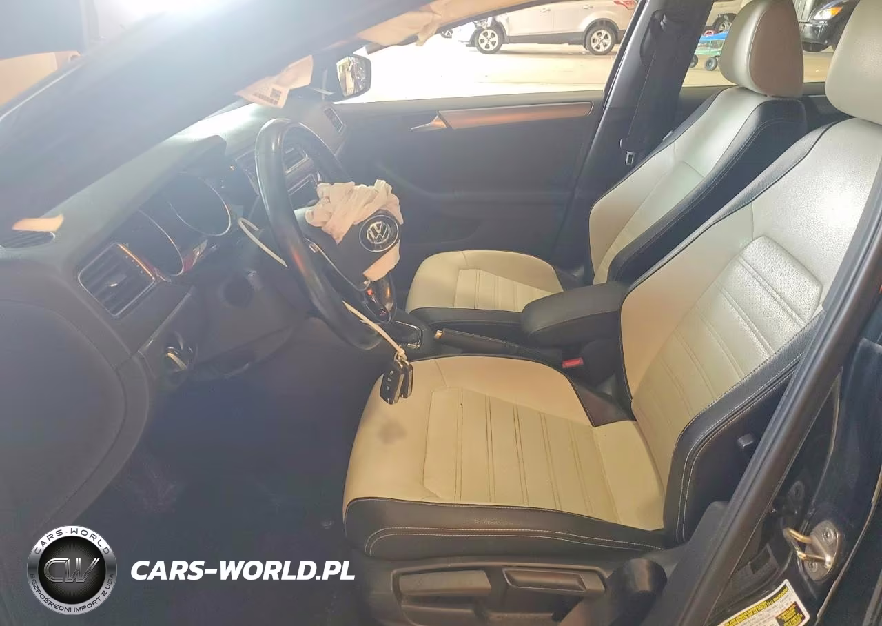 2016 Volkswagen Jetta Sport VIN:3VWD17AJ3GM406647 - 7