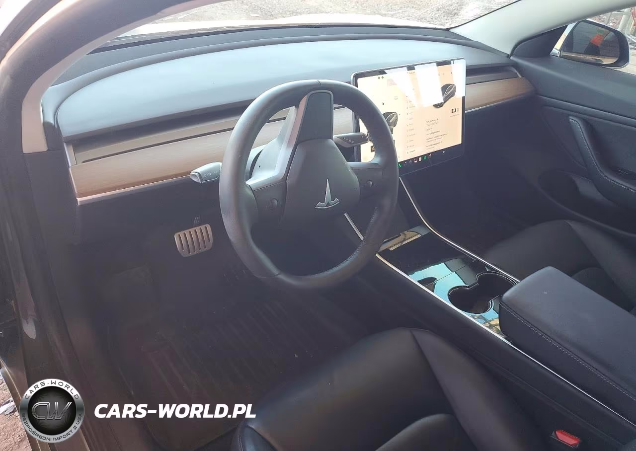 2020 Tesla Model 3 VIN:5YJ3E1EC2LF736189 - 8