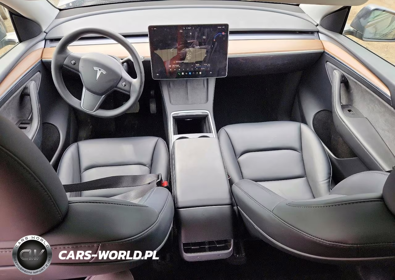 2023 Tesla Model Y VIN:7SAYGAEE7PF843796 - 8