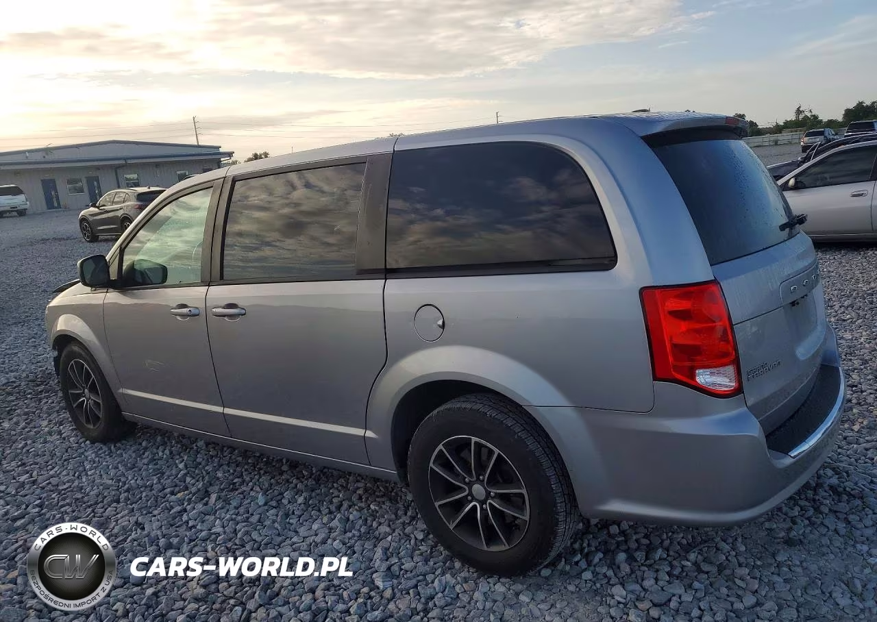 2018 Dodge Grand Caravan Gt VIN:2C4RDGEG4JR214880 - 2