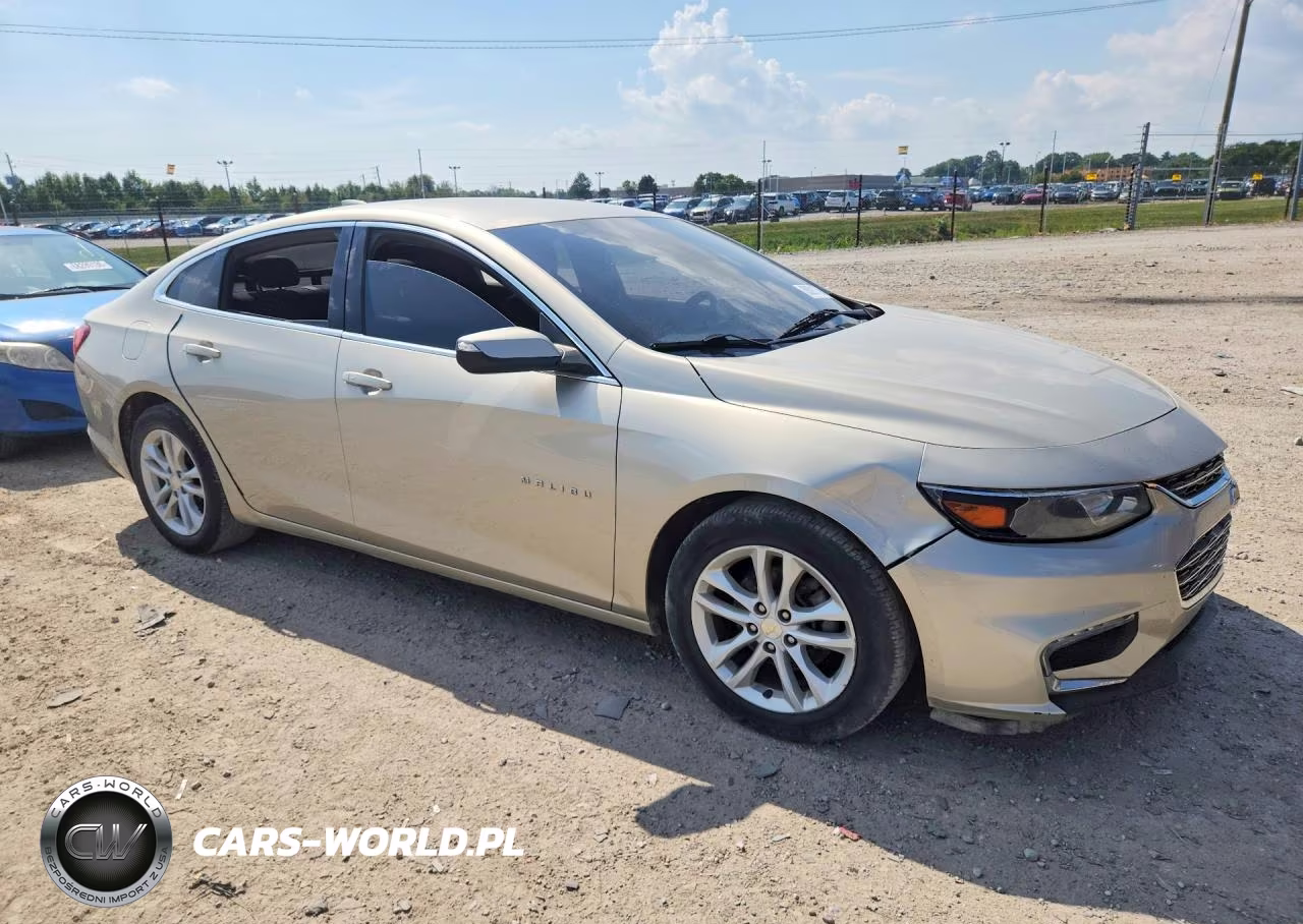 2016 Chevrolet Malibu Lt VIN:1G1ZE5ST8GF183404 - 4