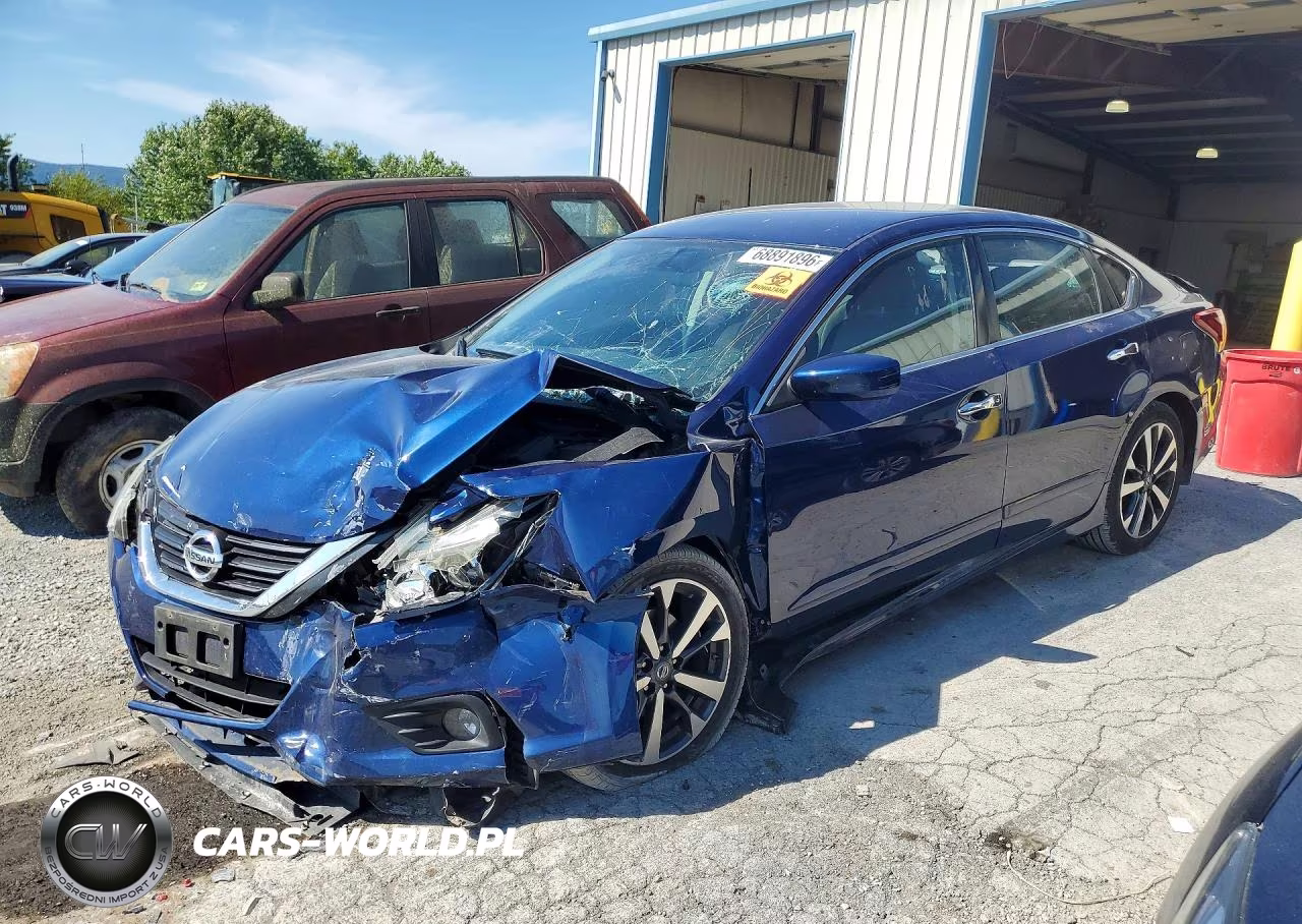 2017 Nissan Altima 2.5 Sr – zdjęcie 1 z 12
