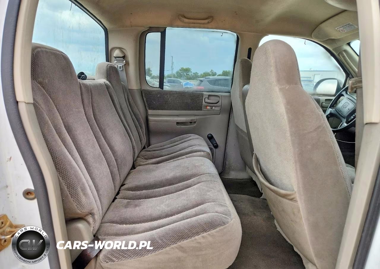 2002 Dodge Dakota Quad Sport VIN:1B7HG38N72S659166 - 10