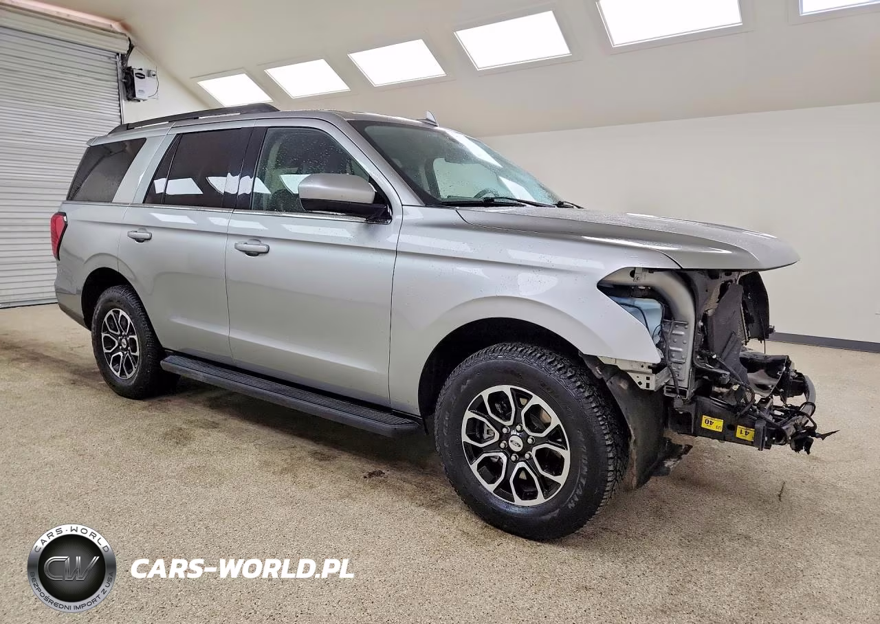 2024 Ford Expedition Xlt VIN:1FMJU1J88REA69095 - 4