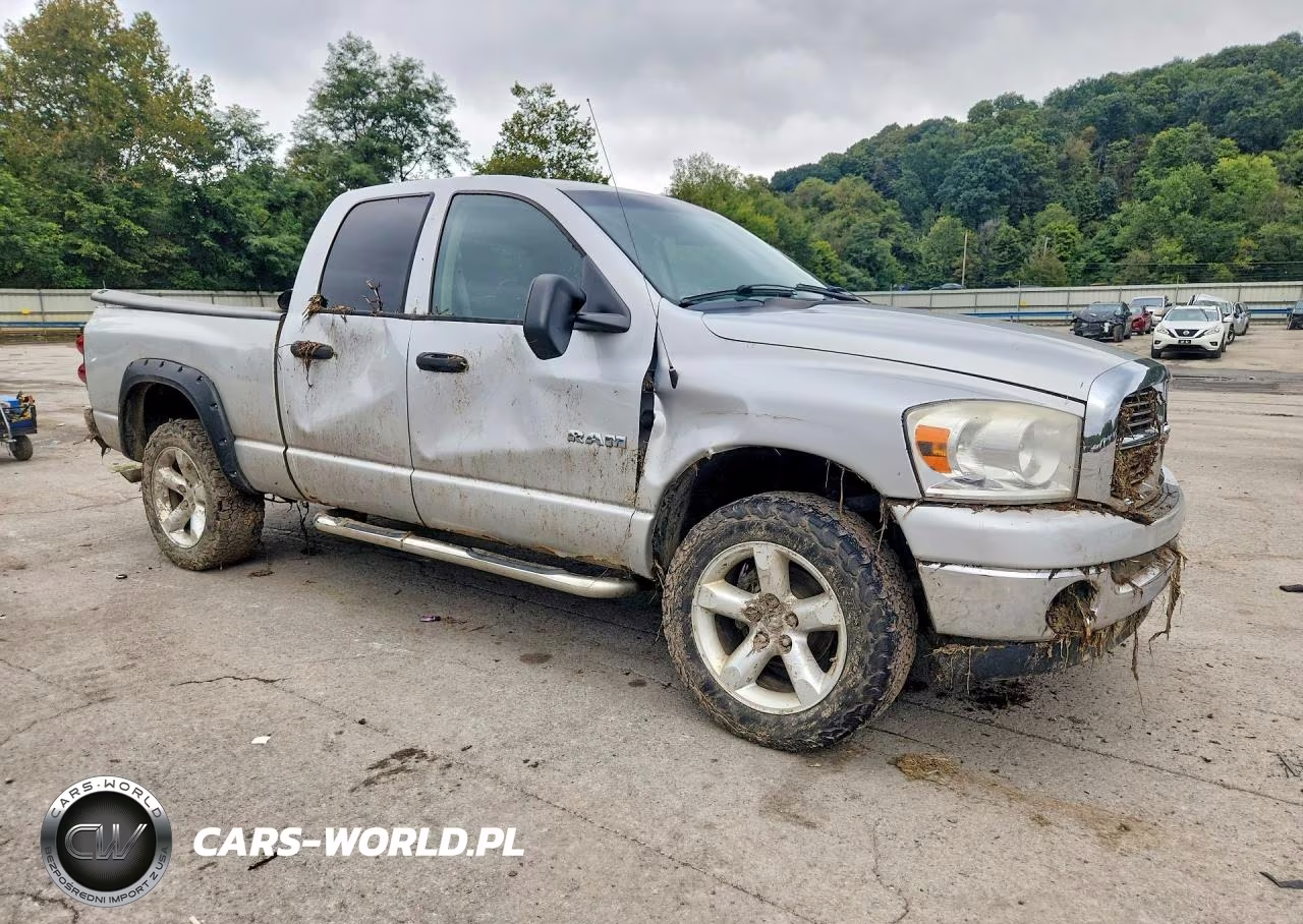 2008 Dodge Ram 1500 VIN:1D7HU18N28S580967 - 4