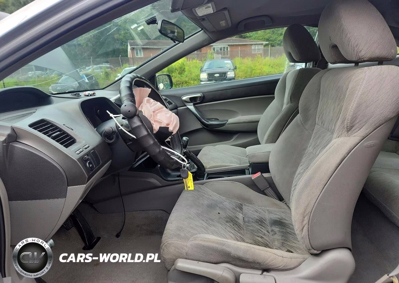 2007 Honda Civic Lx VIN:2HGFG11637H514396 - 7