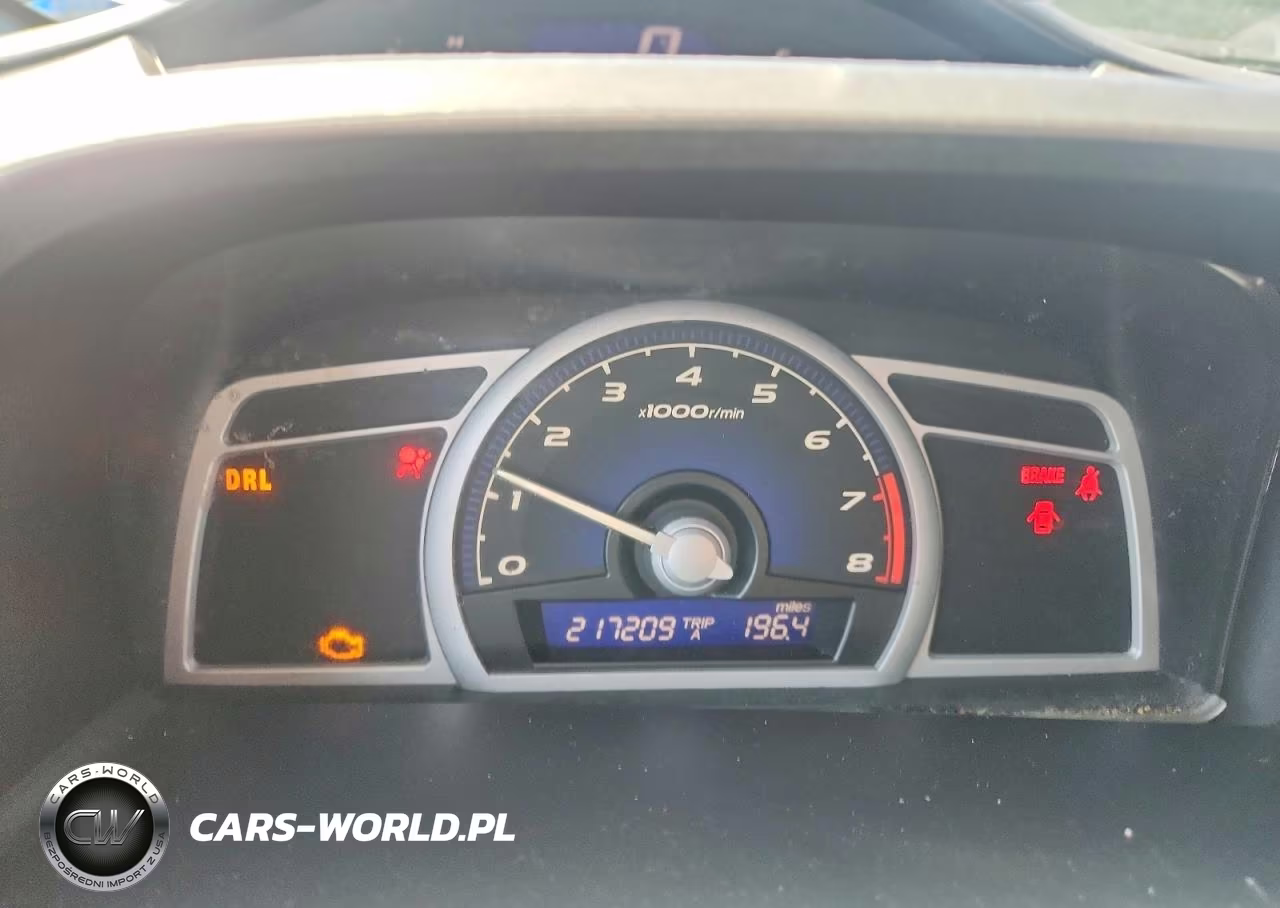 2007 Honda Civic Lx VIN:2HGFG11637H514396 - 9