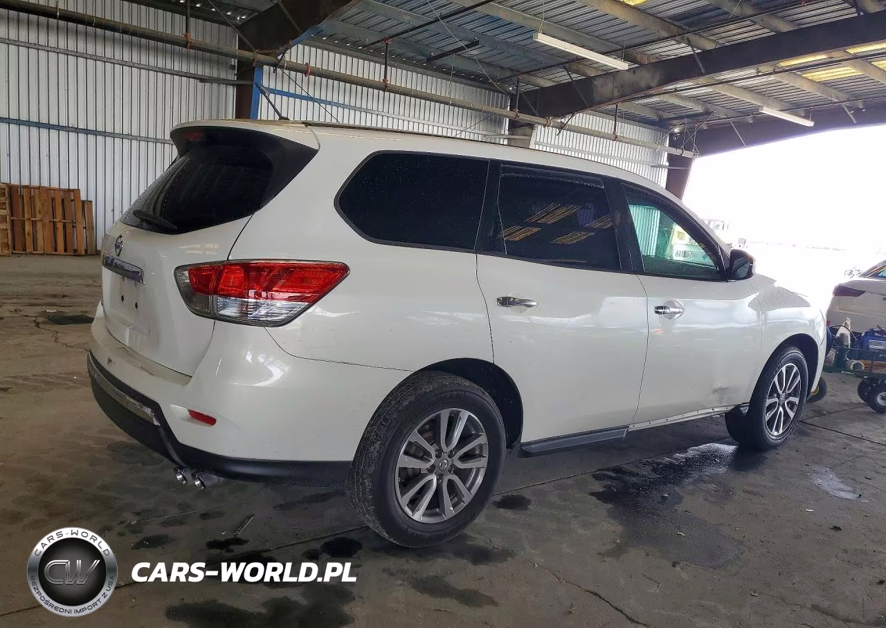 2014 Nissan Pathfinder S VIN:5N1AR2MN3EC615591 - 3