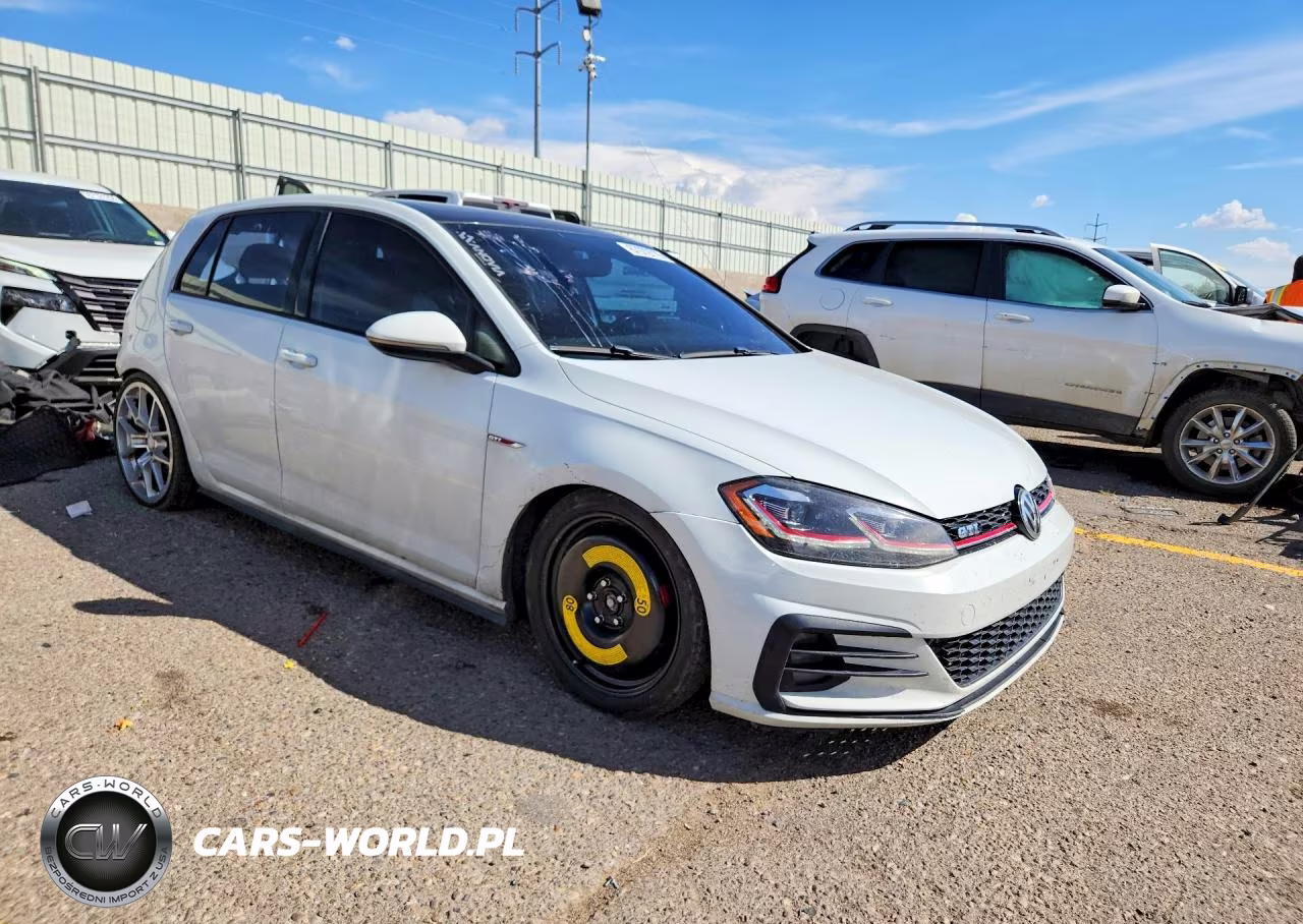 2018 Volkswagen Gti S-Se VIN:3VW447AU1JM289952 - 4
