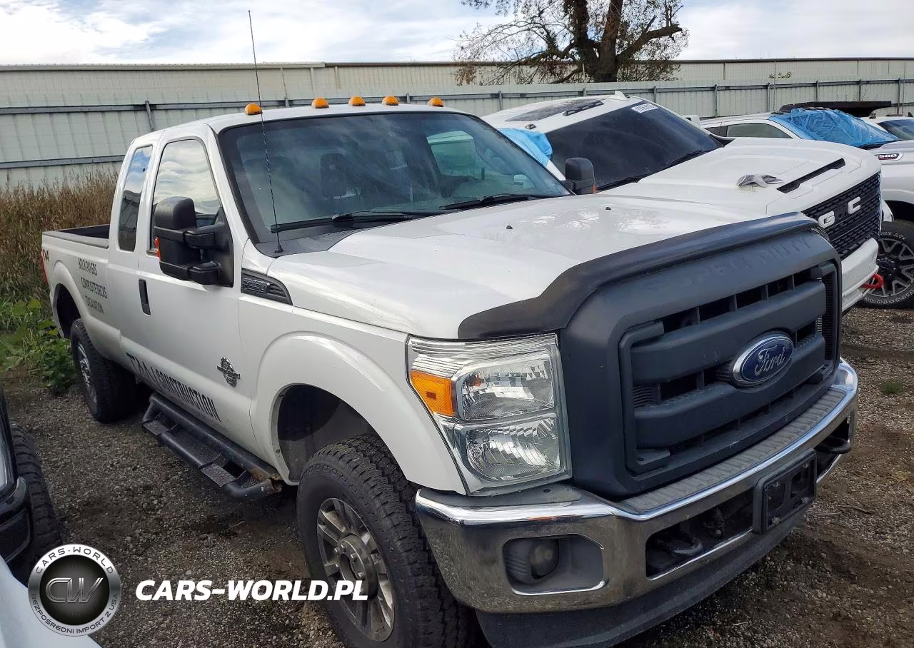 2015 Ford F350 Super Duty VIN:1FT8X3BT9FED25488 - 4
