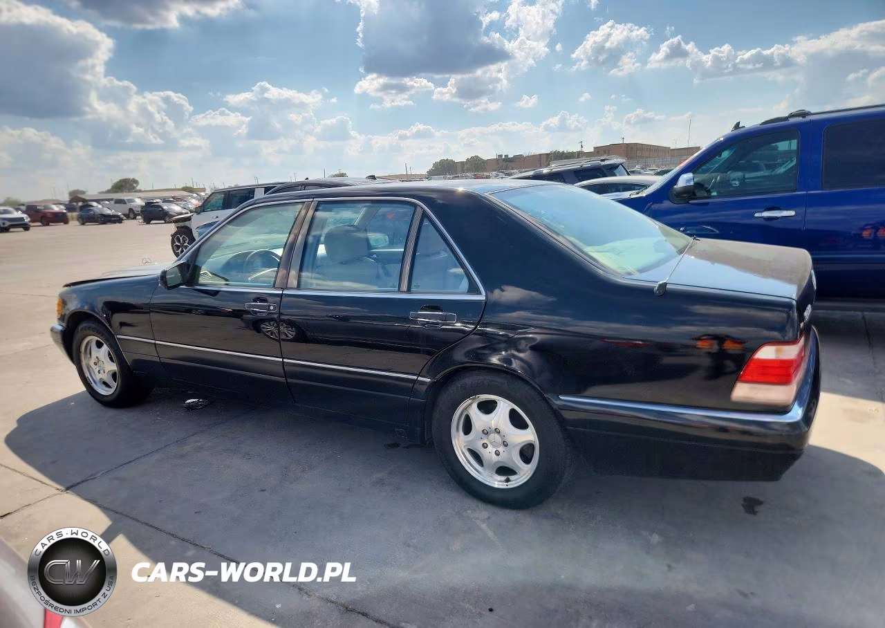1999 Mercedes-Benz S 500 VIN:WDBGA51G4XA425499 - 2