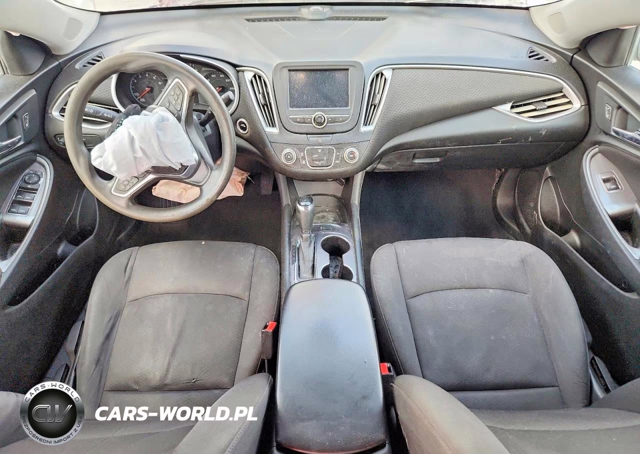 2018 Chevrolet Malibu Ls VIN:1G1ZB5ST8JF225831 - 8