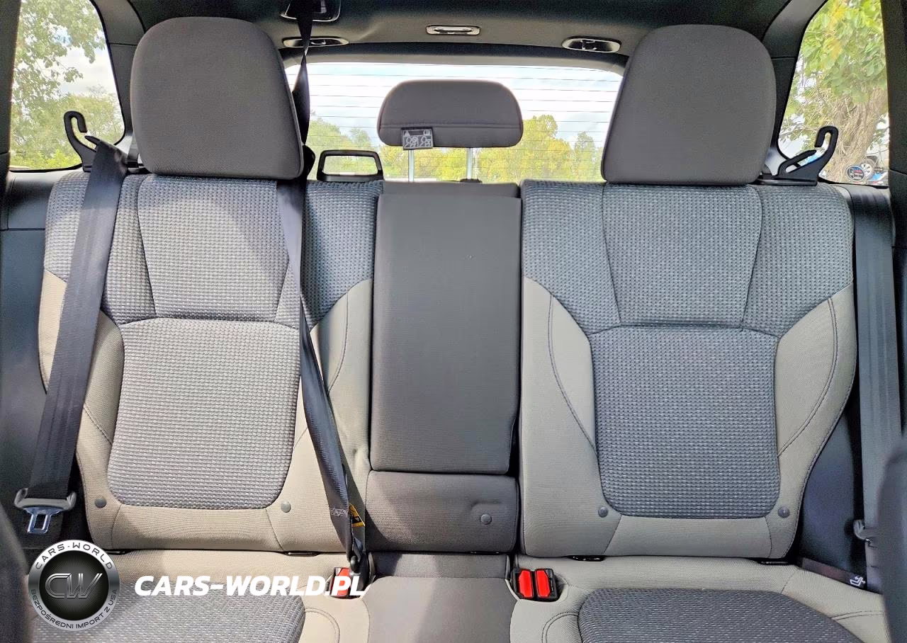 2026 Subaru Forester Premium VIN:4S4SLDB61T3022161 - 10