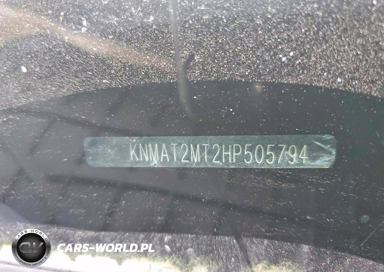 2017 Nissan Rogue S VIN:KNMAT2MT2HP505794 - 13