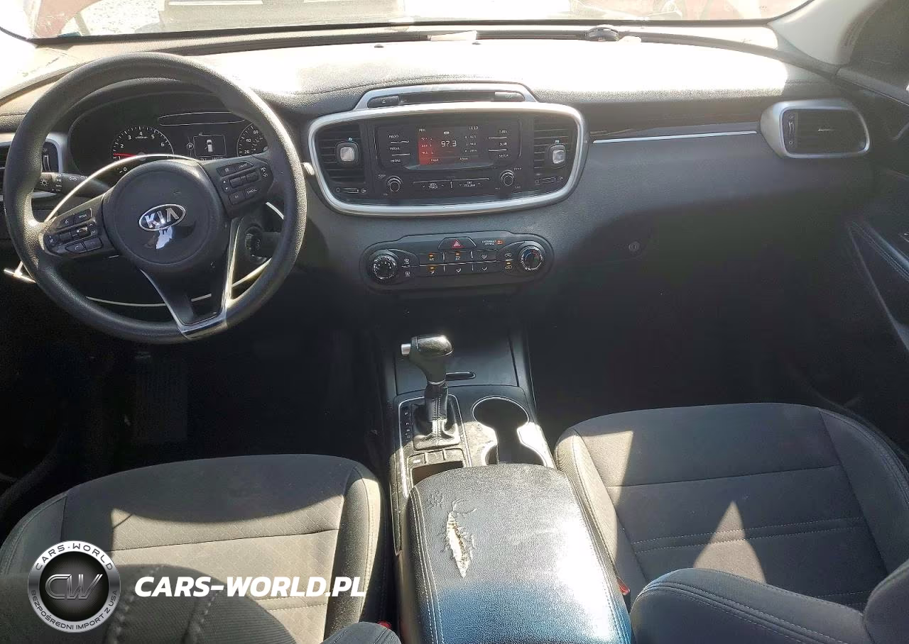 2017 Kia Sorento Lx V6 VIN:5XYPG4A59HG196506 - 8