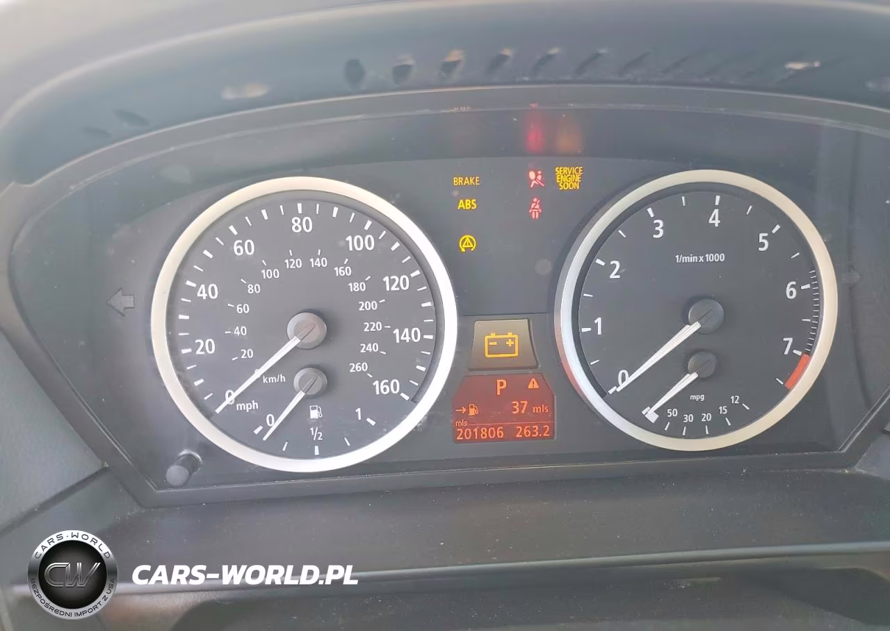 2006 BMW 530 Xit VIN:WBANN73566CN00496 - 9