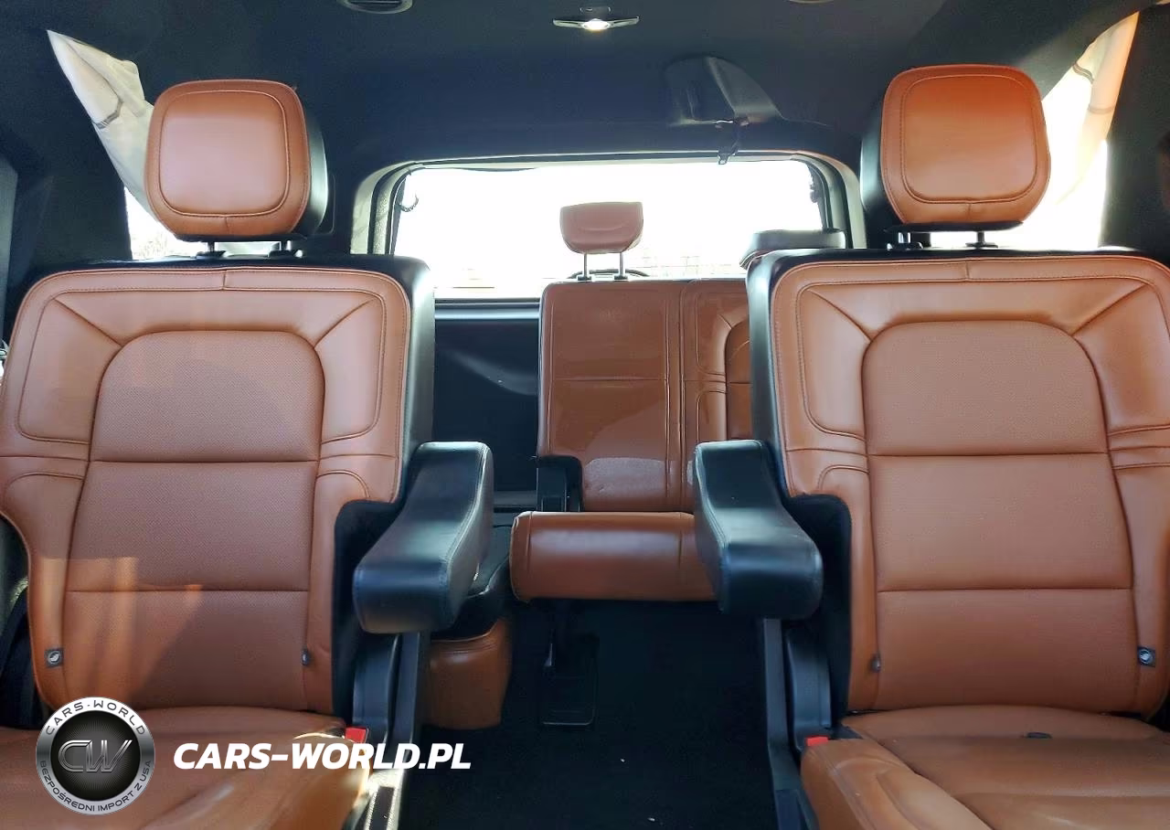 2019 Lincoln Navigator Reserve VIN:5LMJJ2LT8KEL15565 - 10