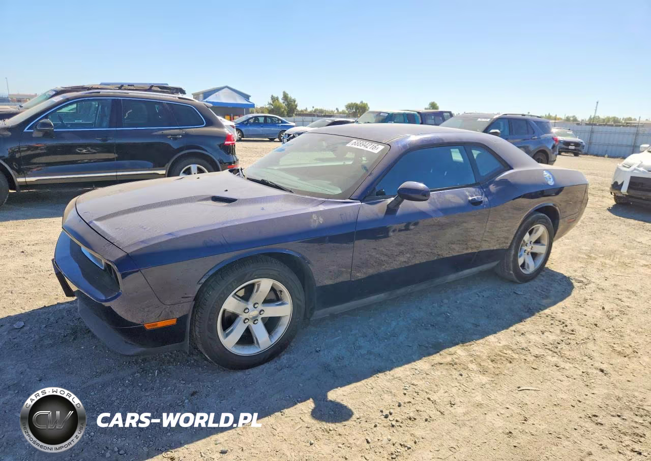 2013 Dodge Challenger Sxt – zdjęcie 1 z 12