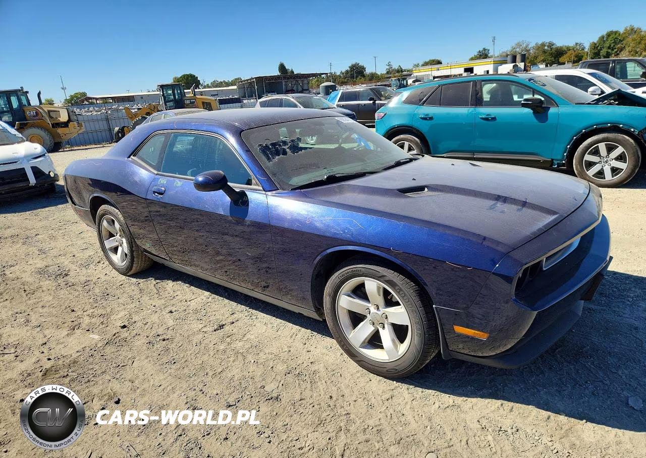 2013 Dodge Challenger Sxt VIN:2C3CDYAG6DH581618 - 4