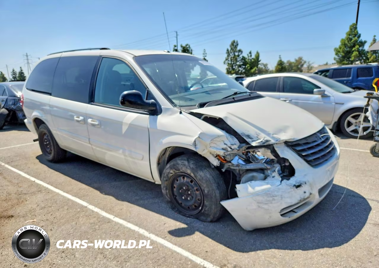 2007 Chrysler Town & Country Lx VIN:2A4GP44R87R297913 - 4