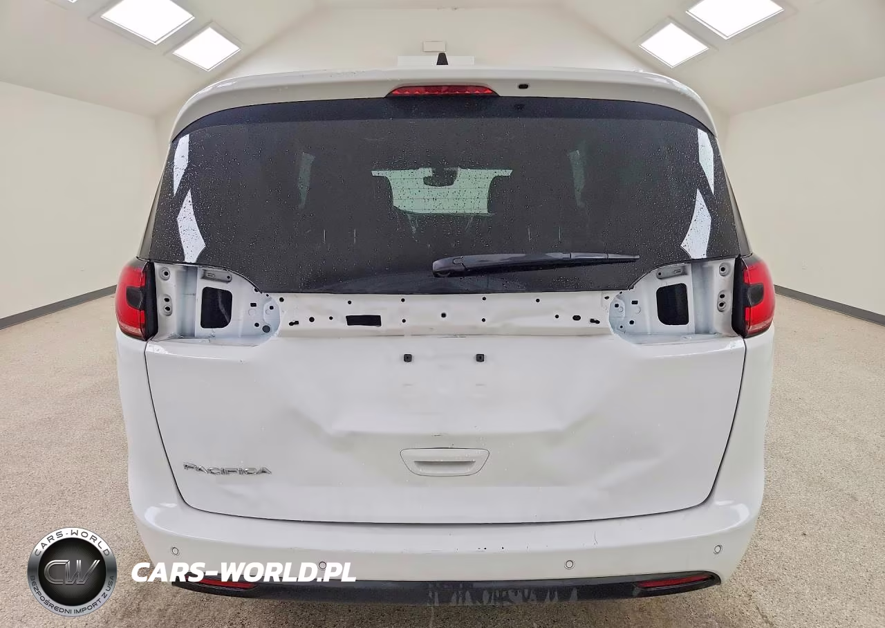 2024 Chrysler Pacifica Hybrid Select VIN:2C4RC1S71RR160938 - 6