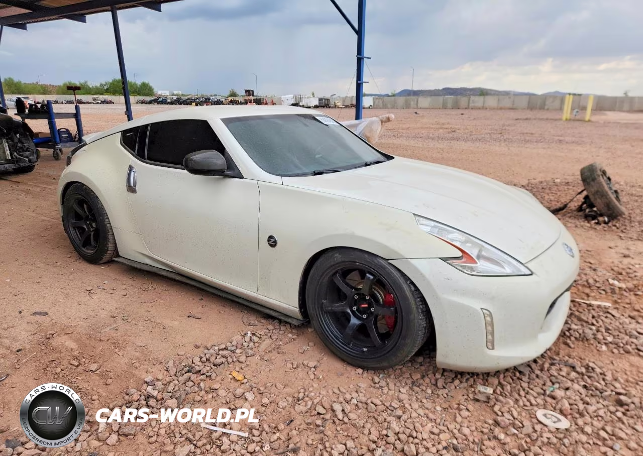 2016 Nissan 370Z Sport VIN:JN1AZ4EH5GM936041 - 4