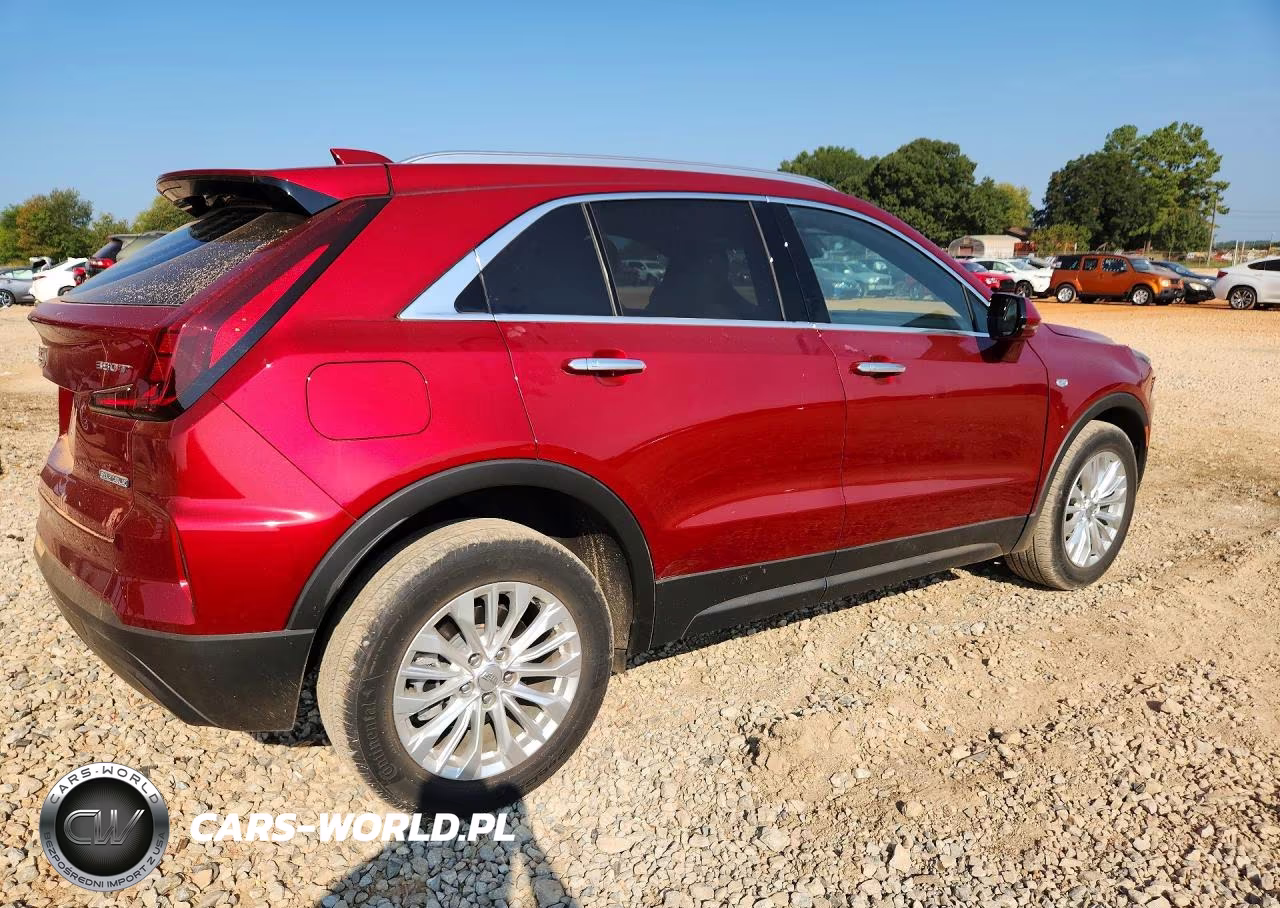 2024 Cadillac Xt4 Luxury VIN:1GYAZAR44RF129272 - 3