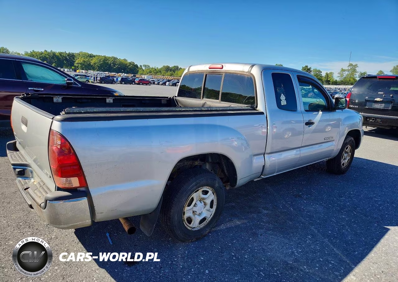 2008 Toyota Tacoma Base VIN:5TETX22NX8Z472084 - 3