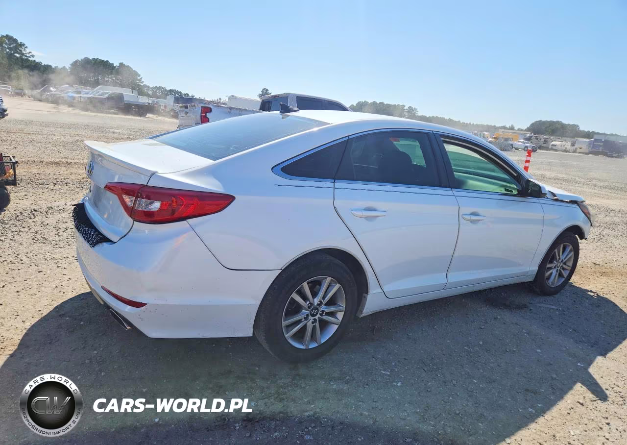2015 Hyundai Sonata Se VIN:5NPE24AF2FH204241 - 3