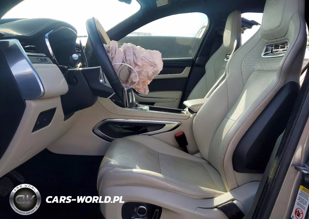 2024 Jaguar F-Pace R-Dynamic S VIN:SADCT2EX2RA733037 - 7