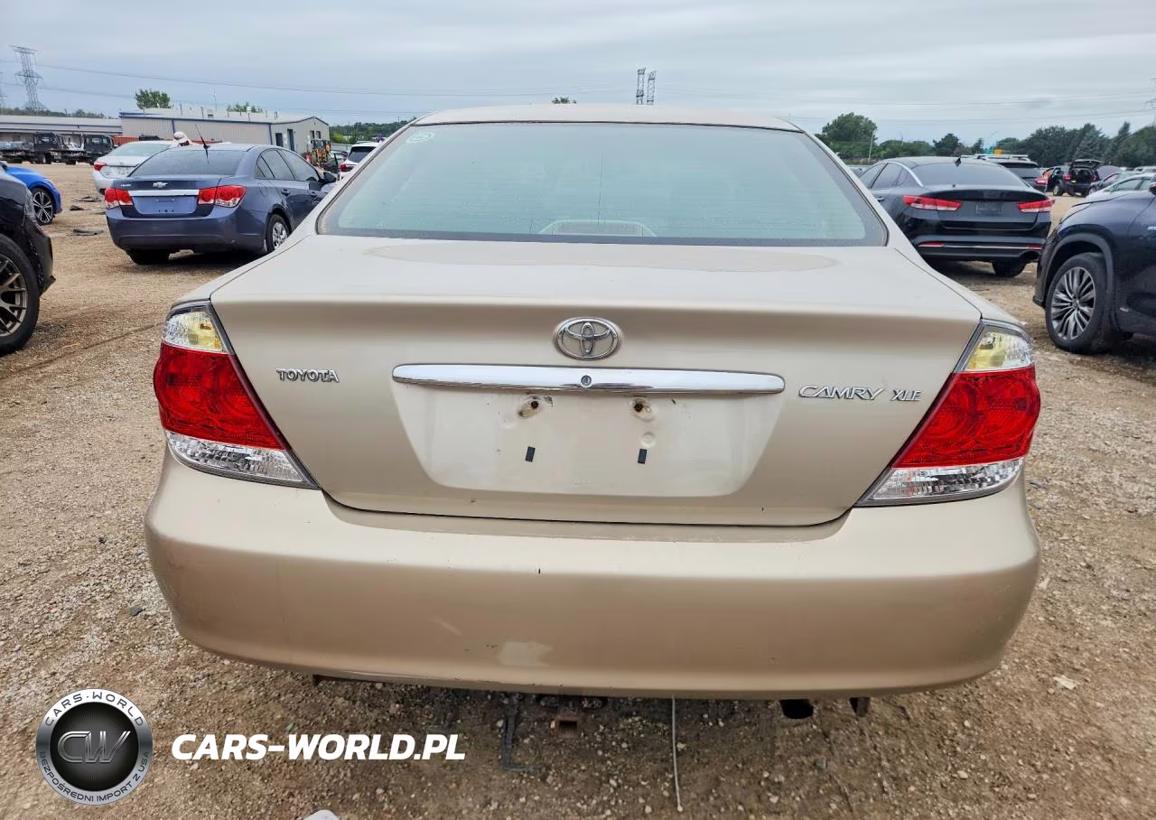 2005 Toyota Camry Xle VIN:4T1BE32K85U406243 - 6