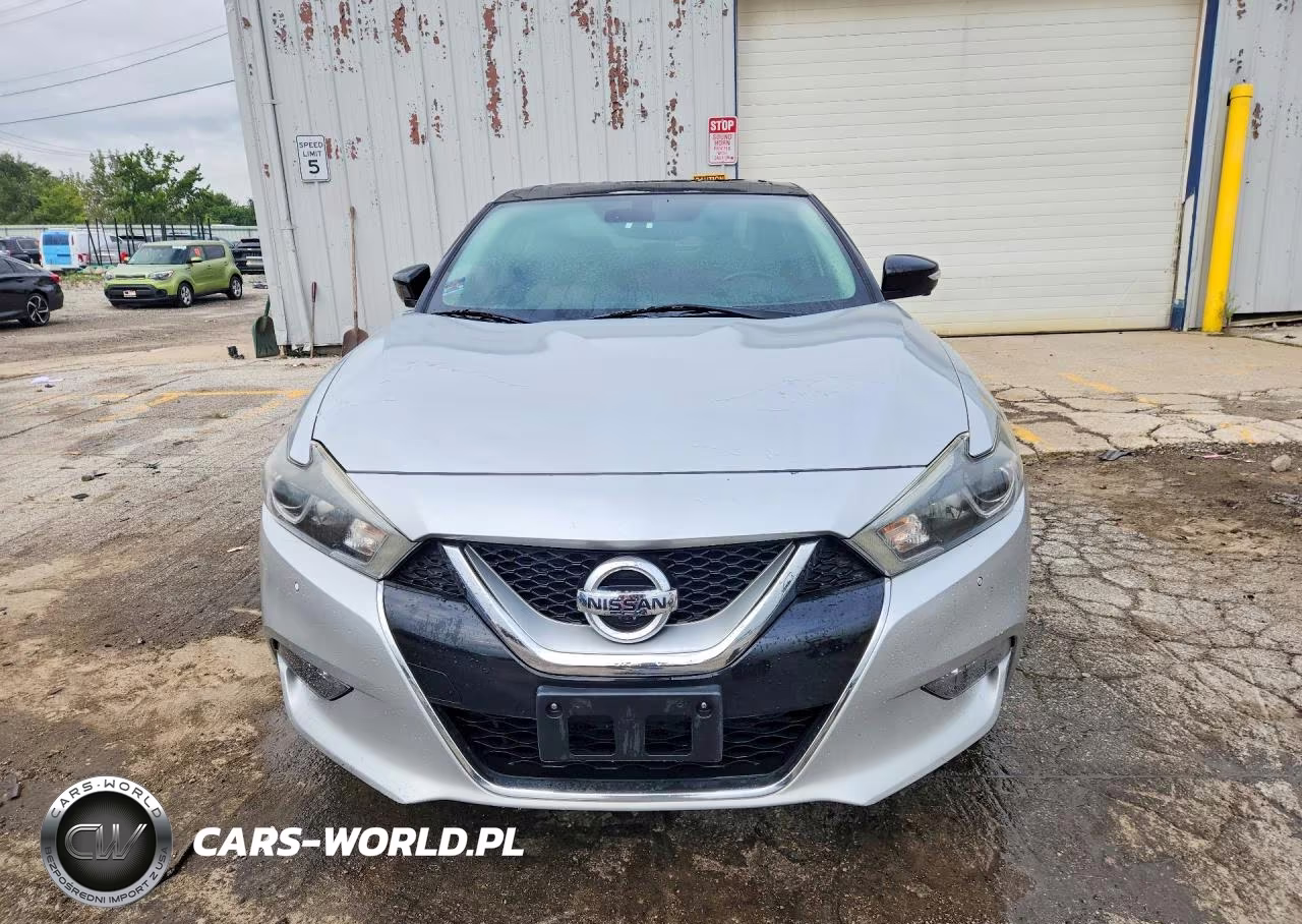 2017 Nissan Maxima Platinum VIN:1N4AA6AP5HC373664 - 5
