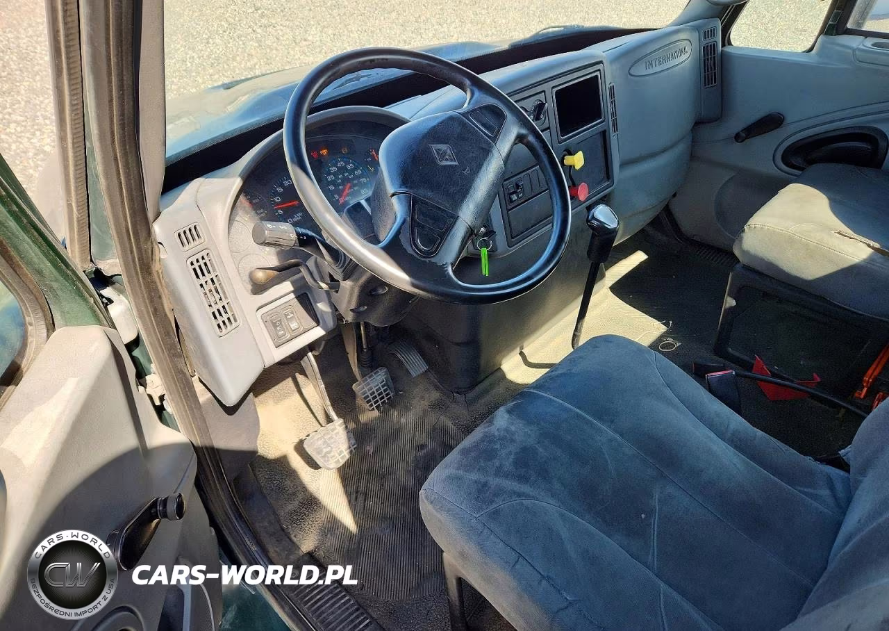 2007 International 4000 4400 - Semi Truck VIN:1HSMTAAN57H468382 - 8