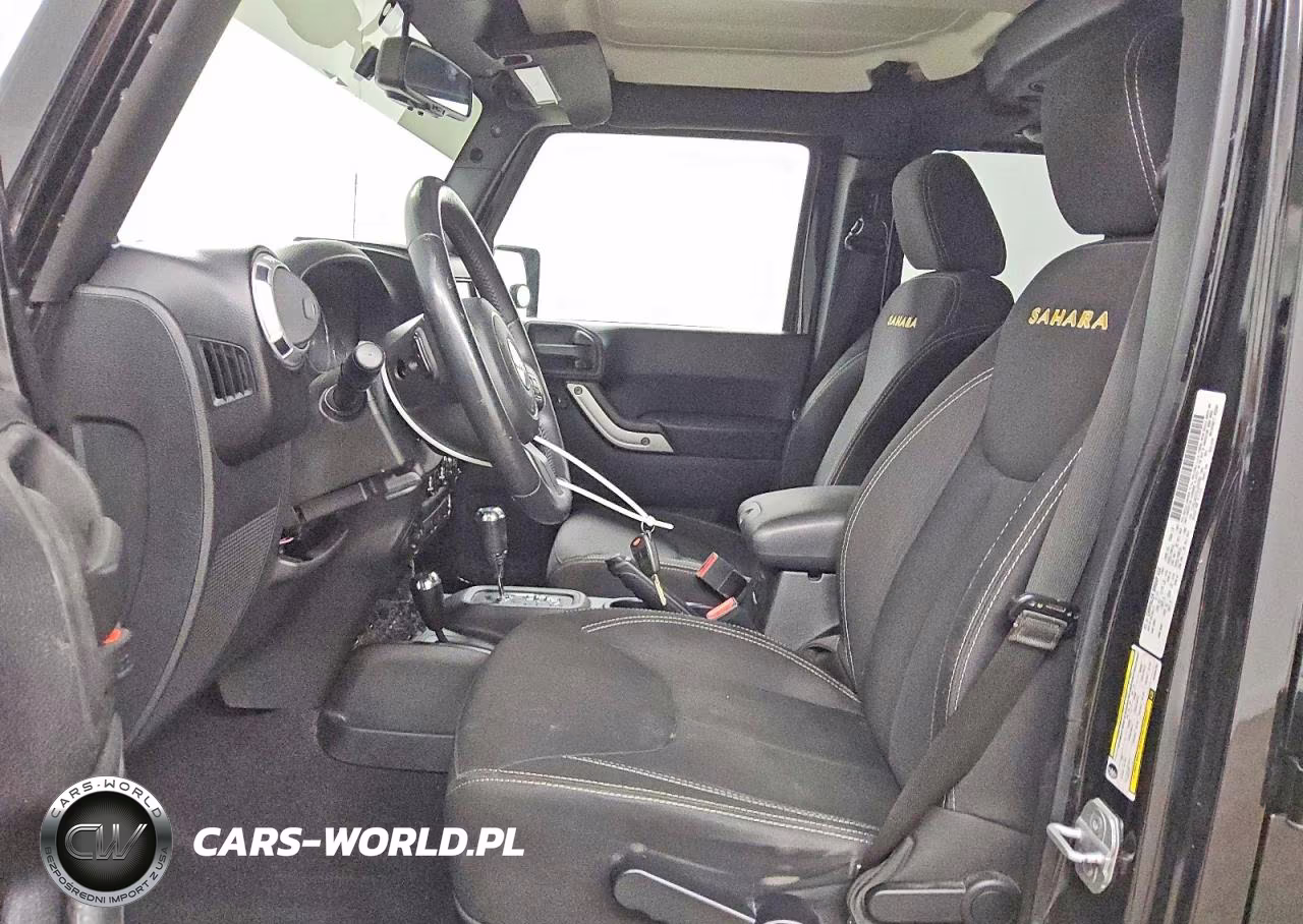 2013 Jeep Wrangler Unlimited Sahara VIN:1C4BJWEG7DL655792 - 7
