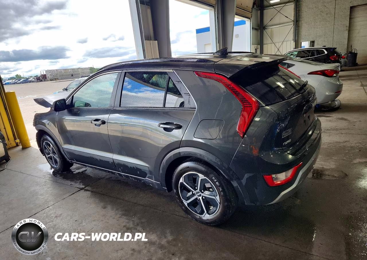 2023 Kia Niro Lx VIN:KNDCP3LE4P5086900 - 2