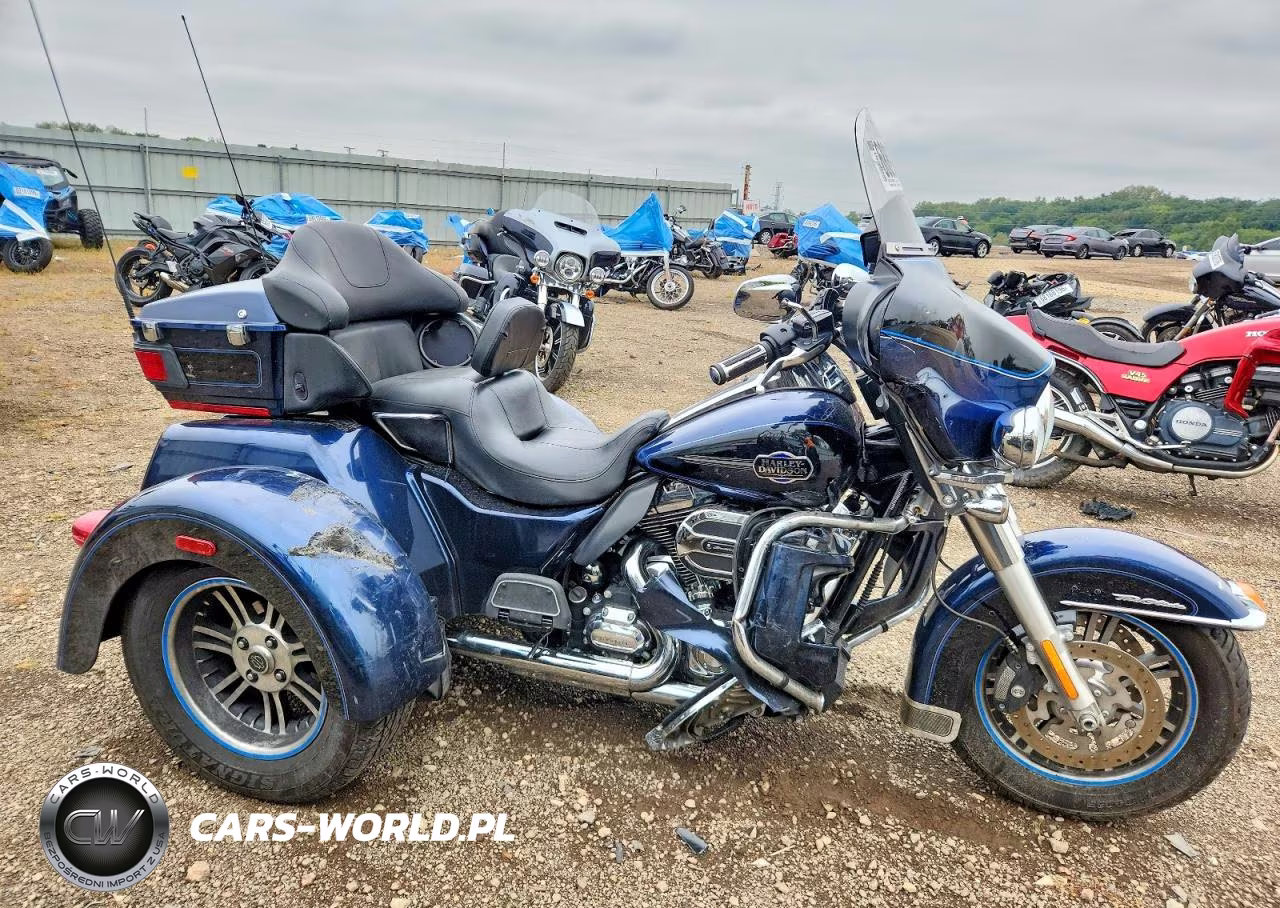 2013 Harley-Davidson Flhtcutg Tri Glide Ultra Classic