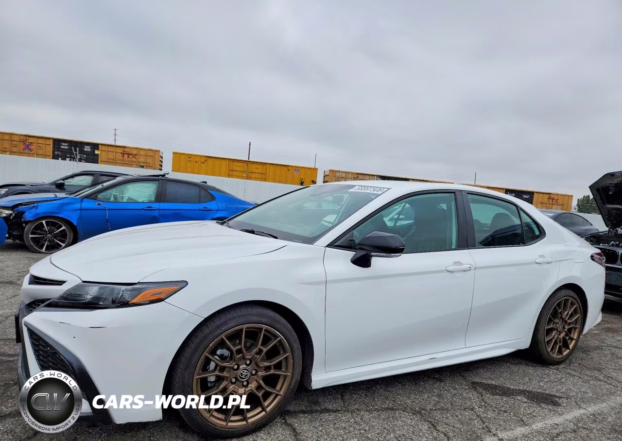 2023 Toyota Camry Se Nightshade