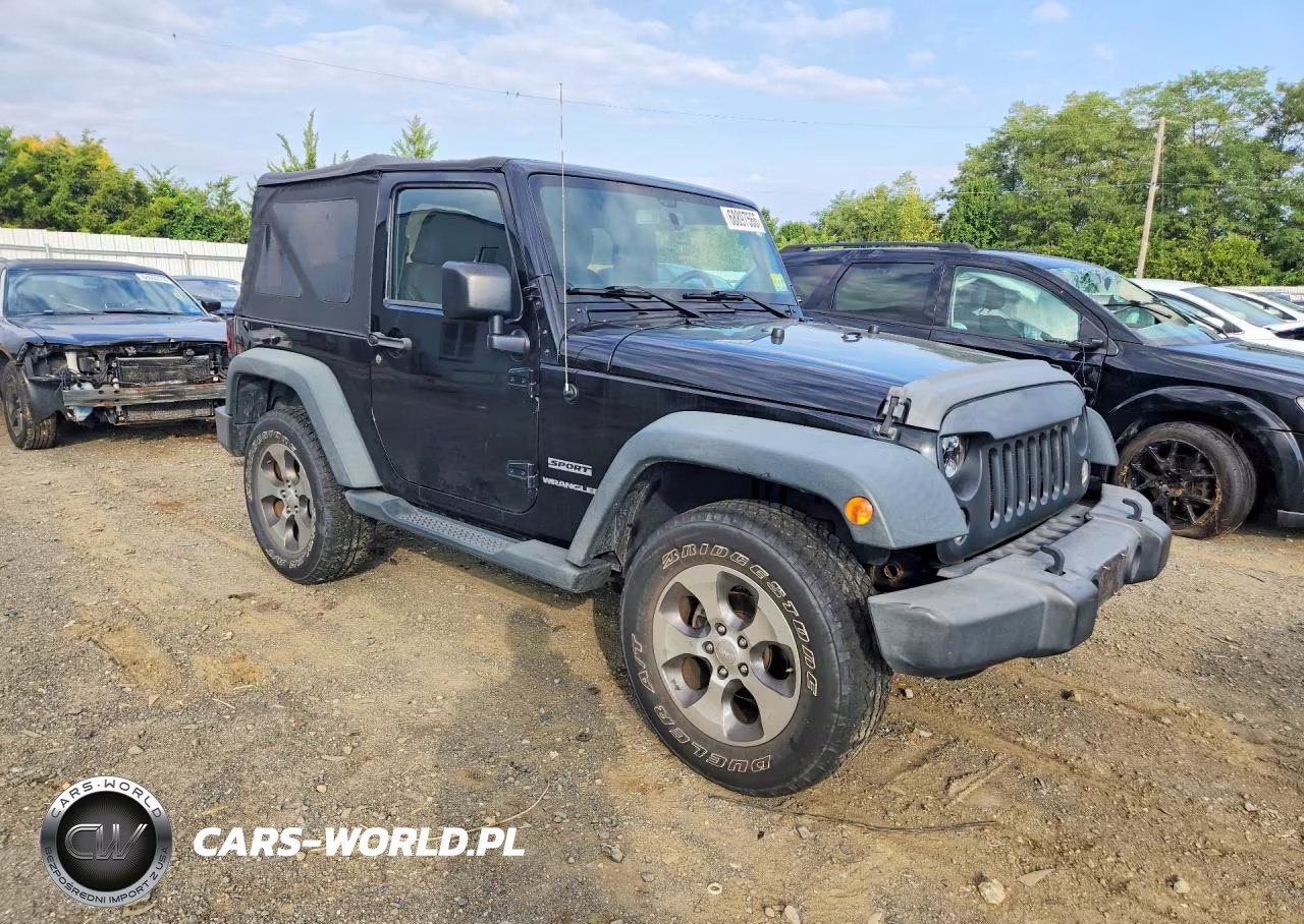 2015 Jeep Wrangler Sport VIN:1C4AJWAG5FL605817 - 4