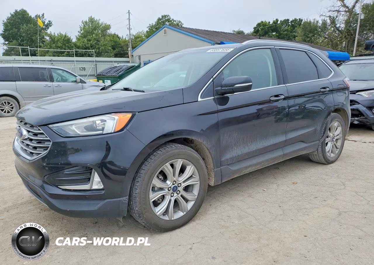 2019 Ford Edge Titanium