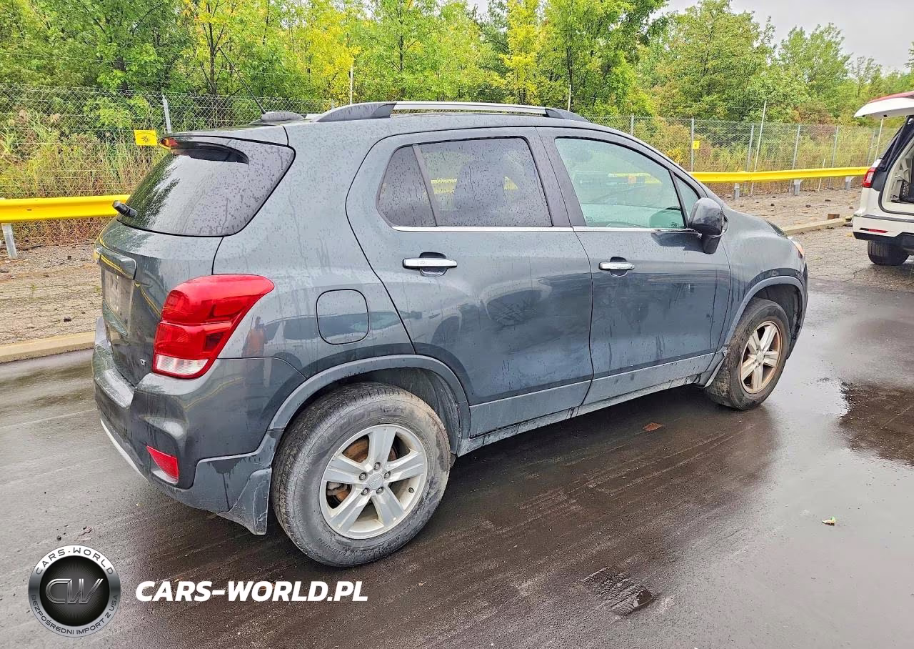 2018 Chevrolet Trax Lt VIN:3GNCJPSB7JL303533 - 3