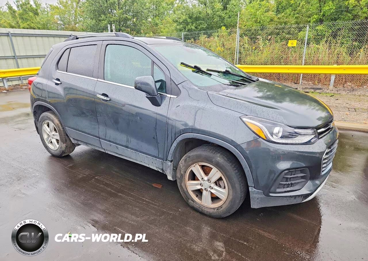 2018 Chevrolet Trax Lt VIN:3GNCJPSB7JL303533 - 4