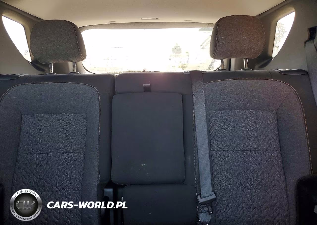 2023 Chevrolet Equinox Lt VIN:3GNAXKEG1PL261305 - 10