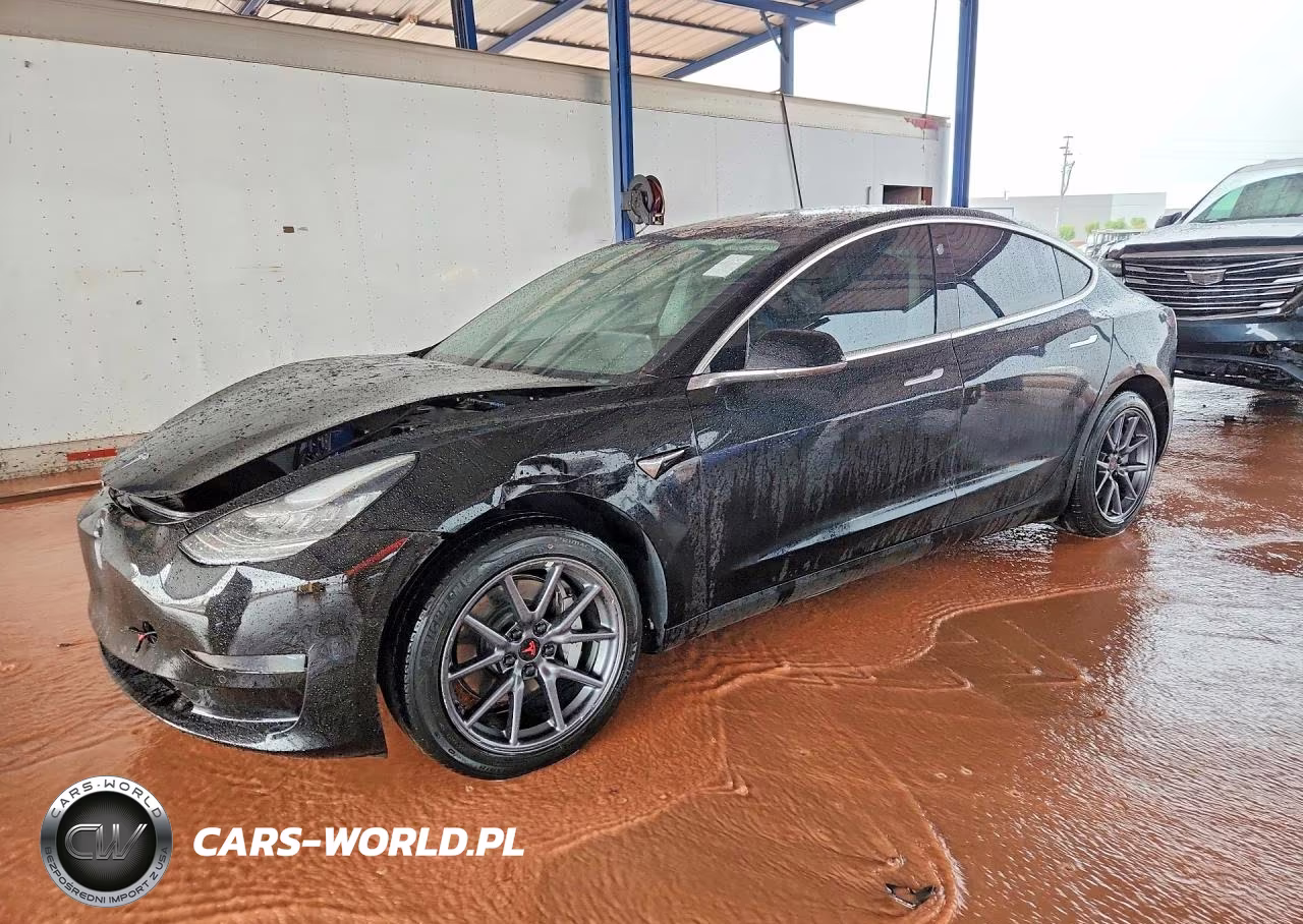 2020 Tesla Model 3 VIN:5YJ3E1EA3LF598208 - 1