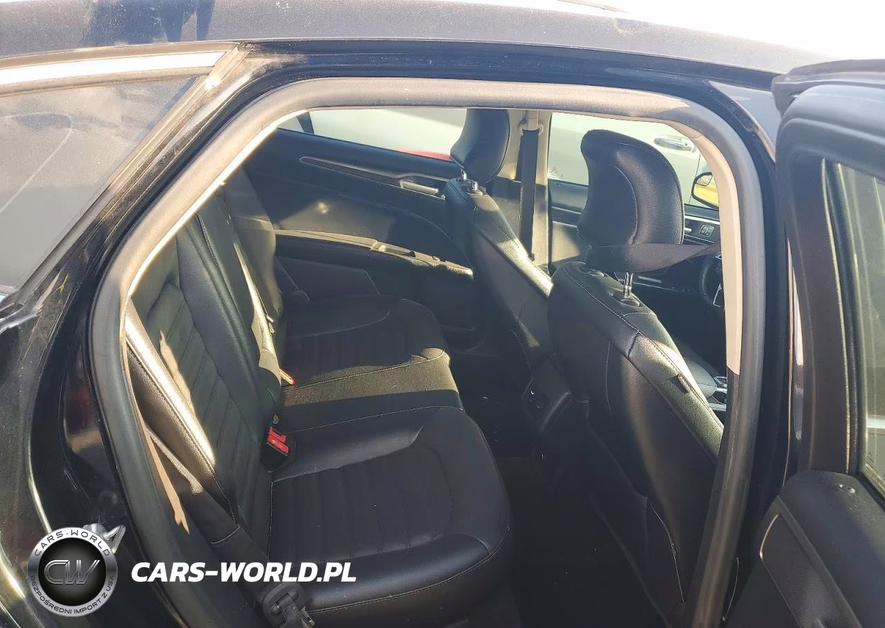 2017 Ford Fusion Se VIN:3FA6P0HD0HR408058 - 10