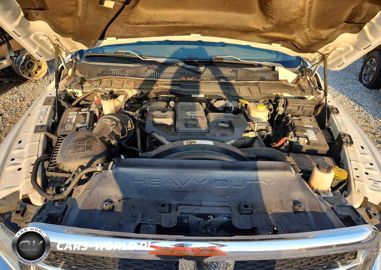 2015 Ram 3500 VIN:3C7WRTCL2FG690882 - 11