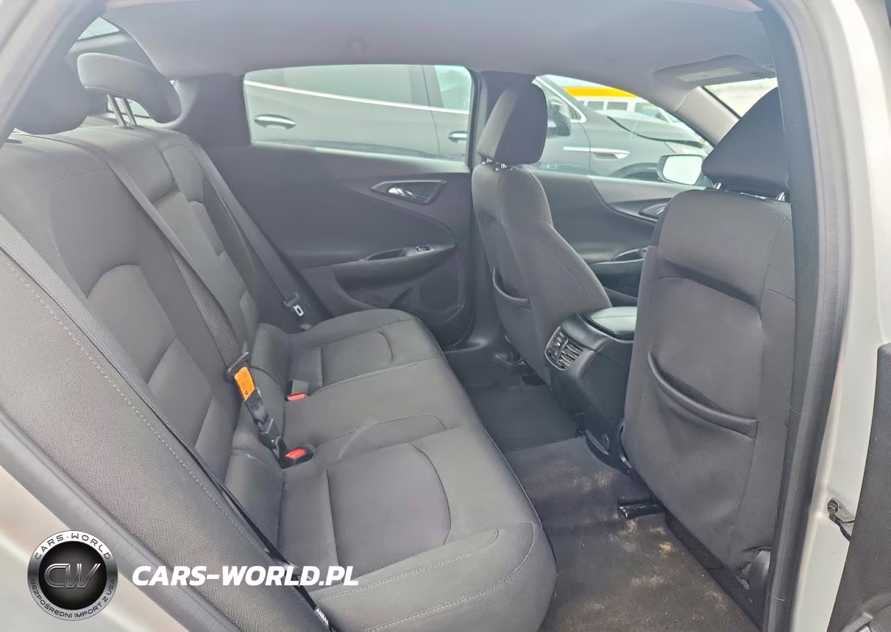 2018 Chevrolet Malibu Lt VIN:1G1ZD5ST2JF129588 - 10