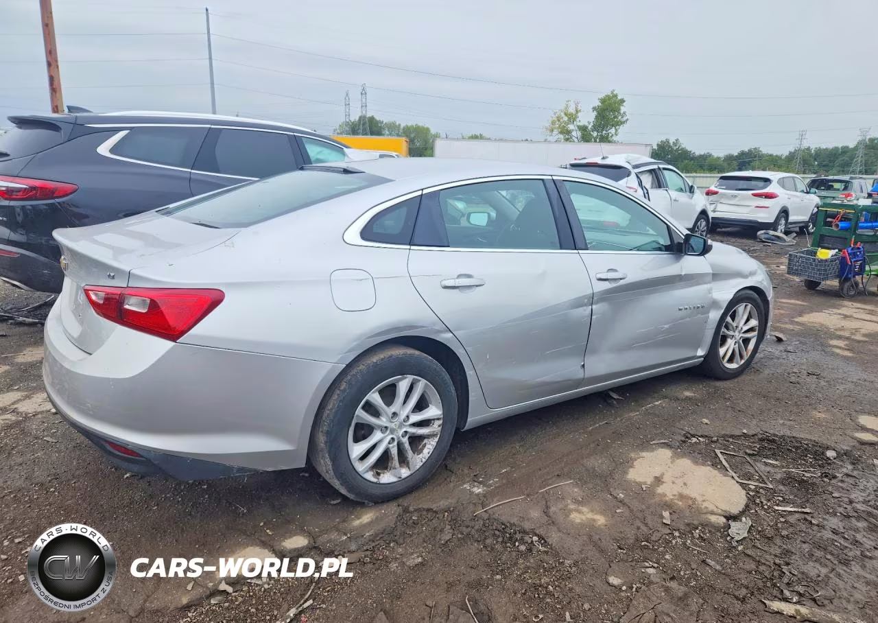 2018 Chevrolet Malibu Lt VIN:1G1ZD5ST2JF129588 - 3