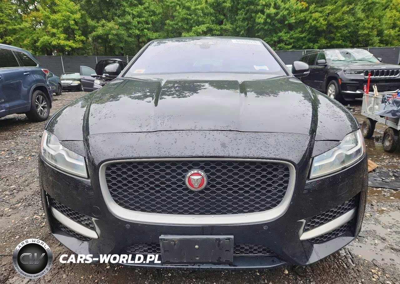 2017 Jaguar Xf R - Sport VIN:SAJBL4BV9HCY35106 - 5